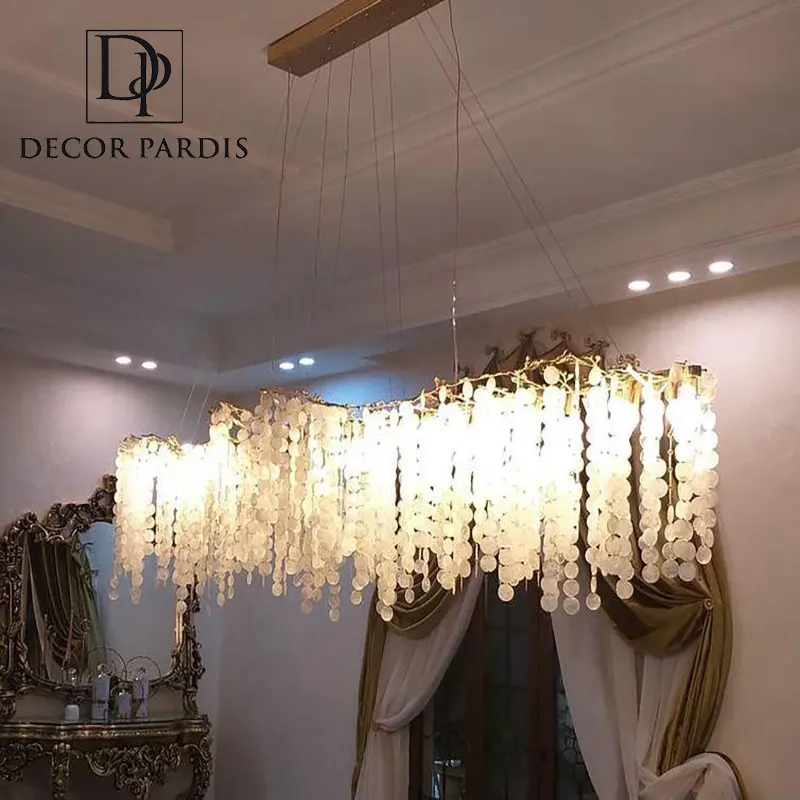 جزئیات نورپردازی و طراحی خطی لوستر مدل لاینر