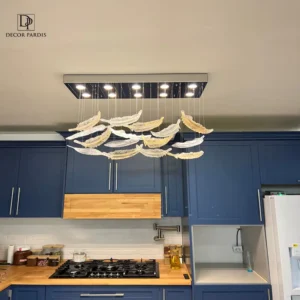 لوستر دست ساز پر سوزنی مدل هالوژنی با نور پراکنده و جلوه لوکس