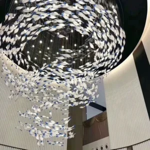 لوستر دست ساز دم ماهی مدل مارپیچ با فرم مارپیچی و نور ملایم