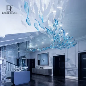 لوستر آبی برگ بید روشن در دکوراسیون مدرن