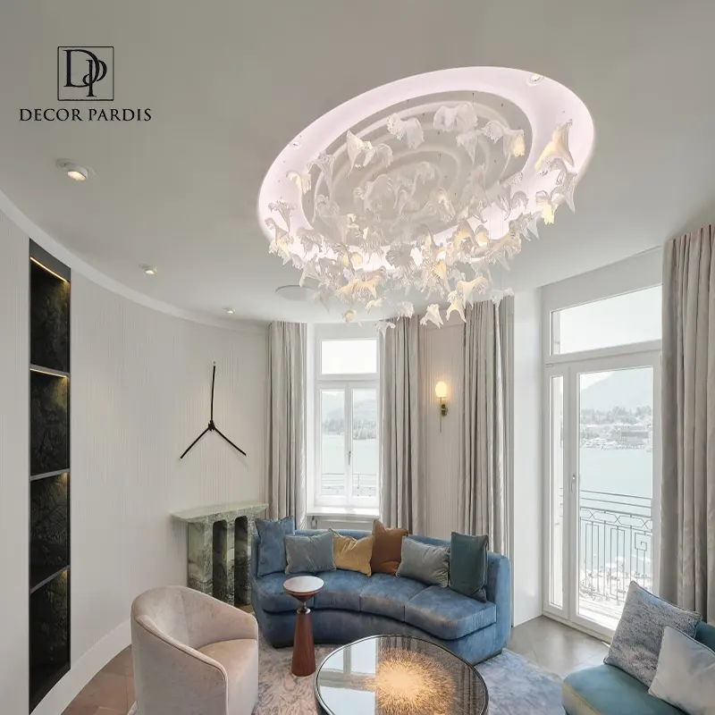 لوستر دست ساز عروس پروانه مدل سقفی