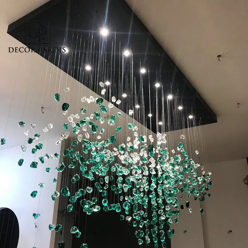 طراحی منحنی و هنری لوستر دست ساز سنگی