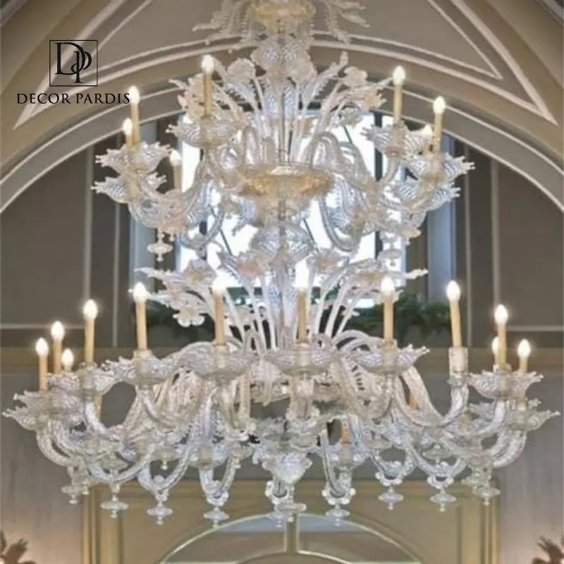 لوستر دست ساز مورانو مدل دو طبقه نصب شده