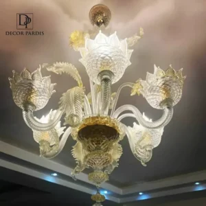 طراحی هنری و شیشه‌ای لوستر دست‌ساز مورانو