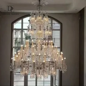 لوستر دست ساز مورانو مدل سلطنتی نصب شده در سالن