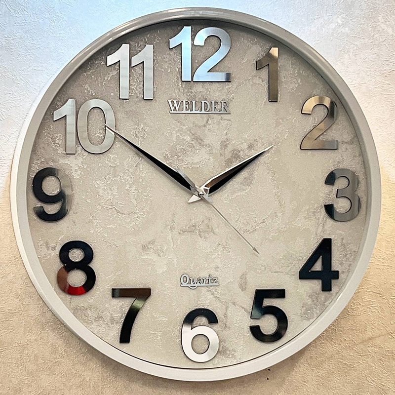 ساعت دیواری مدرن طوسی