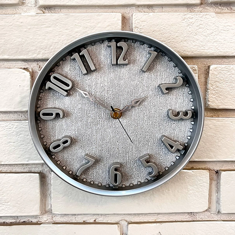 ساعت دیواری و رومیزی کوچک طوسی