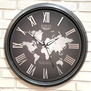 ساعت دیواری با طراحی خاص