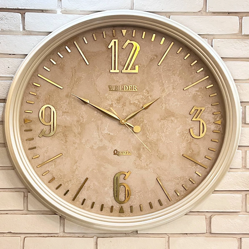 ساعت دیواری کرم