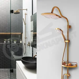 تصویر یونیورست فرم‌دار طلایی اطلس