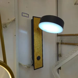 دیوار کوب گرد