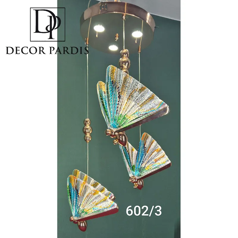 لوستر پروانهای