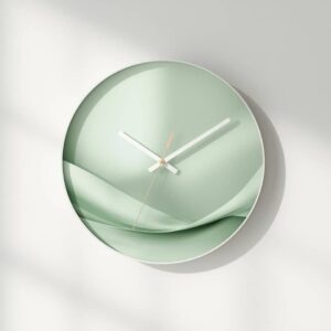 ساعت دیواری